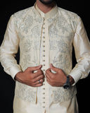 Off-White Kaamdani Embroidered Kurta Set with Waistcoat For Men