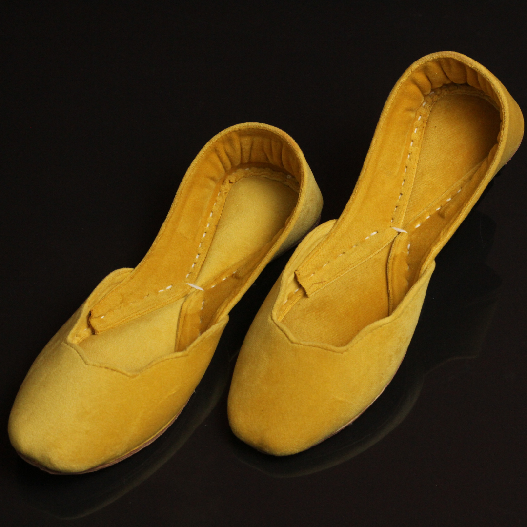 Maiyo Velvet Khussa – Traditional Charm with Handcrafted Comfort For Women