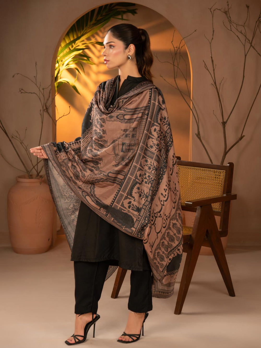 Calligraphed Odhni – Wear the Words For Women