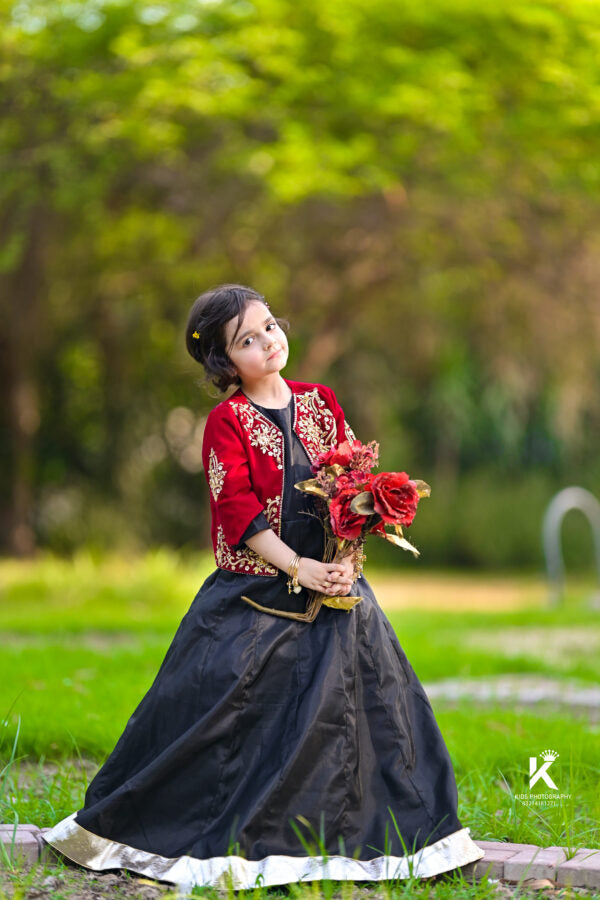 Midnight Elegance Ensemble – A Perfect Blend of Tradition and Modernity For Girls