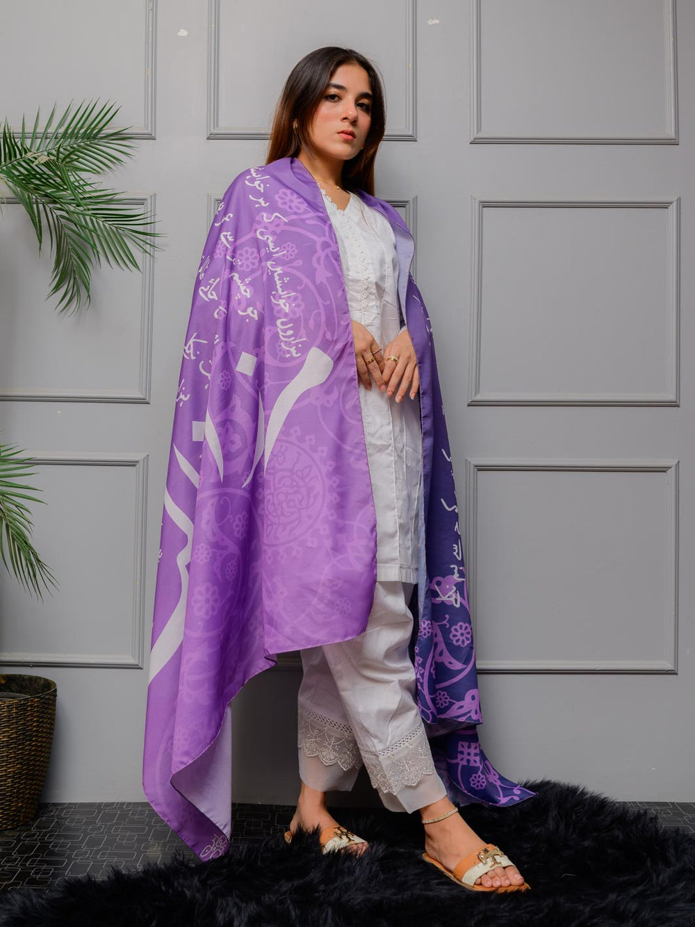 Calligraphed Odhni – ہر لفظ، ایک احساس For Women