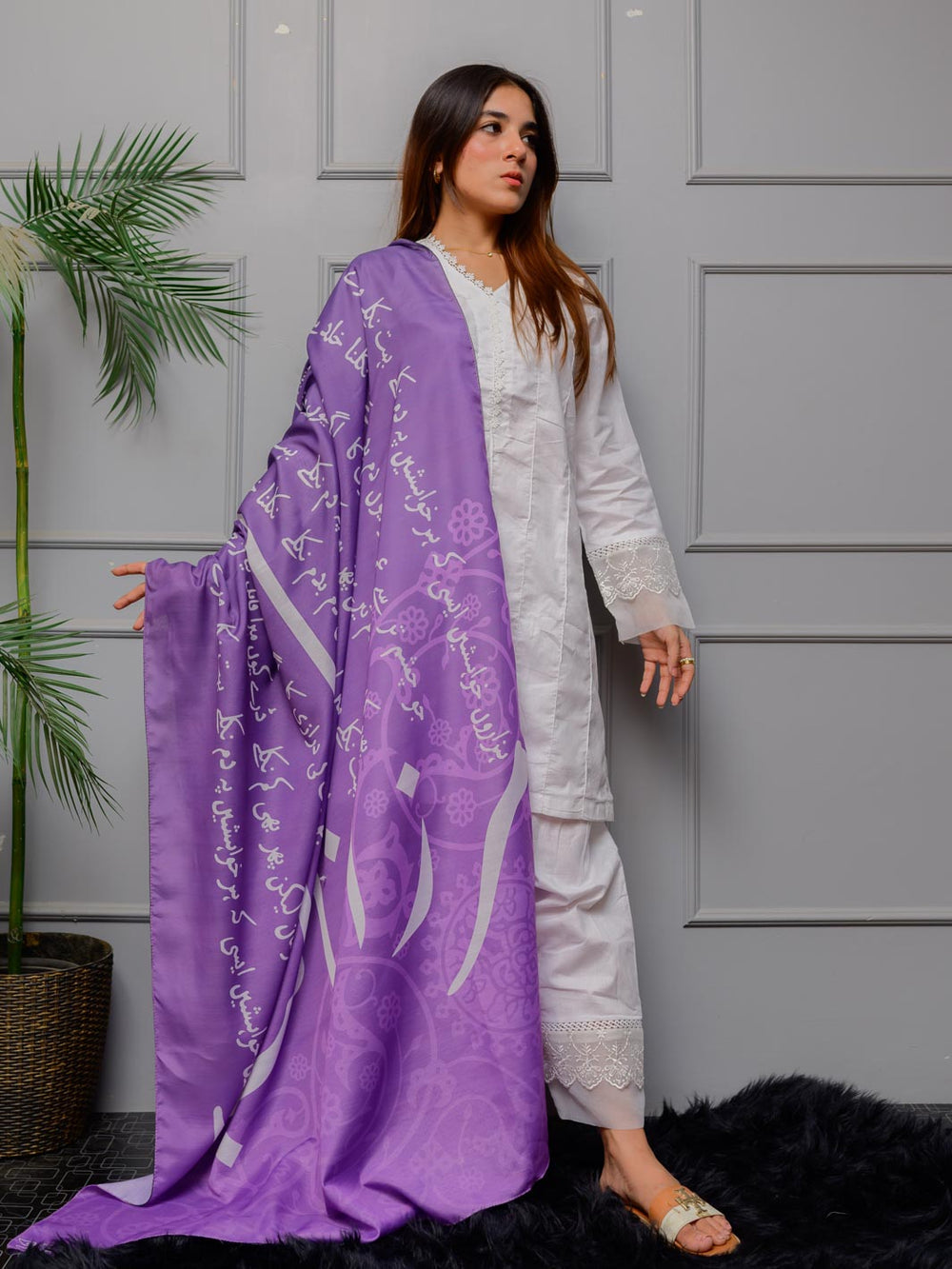 Calligraphed Odhni – ہر لفظ، ایک احساس For Women