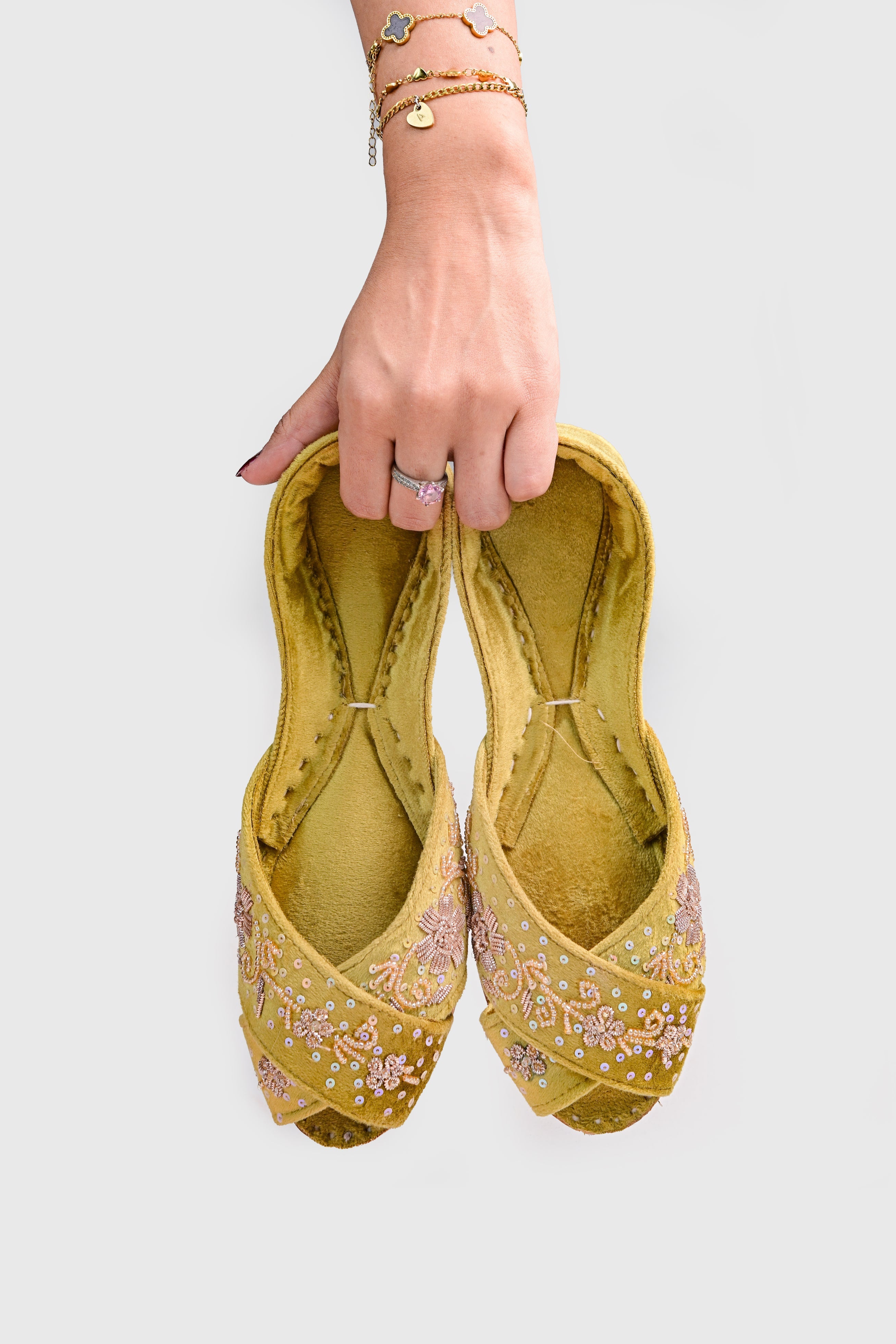 Velvet Peshawari Cut Khussa – Tradition Meets Elegance For Women