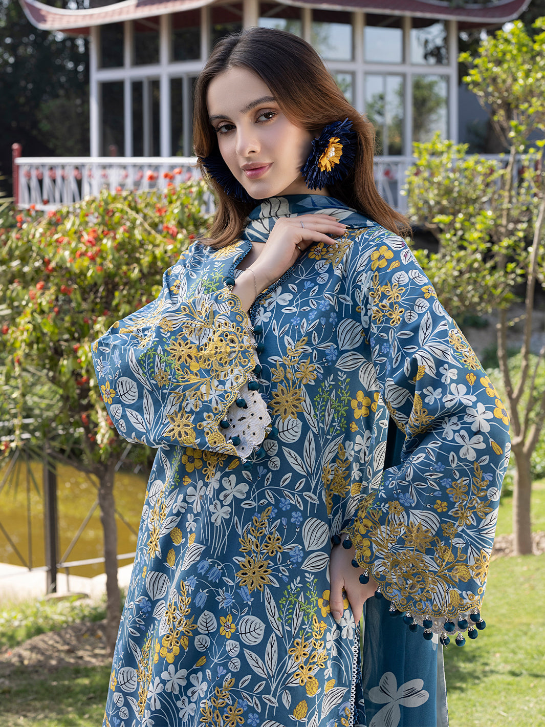 Rosy – Soft Pink Floral 3-Piece Unstitched Lawn Suit For Women