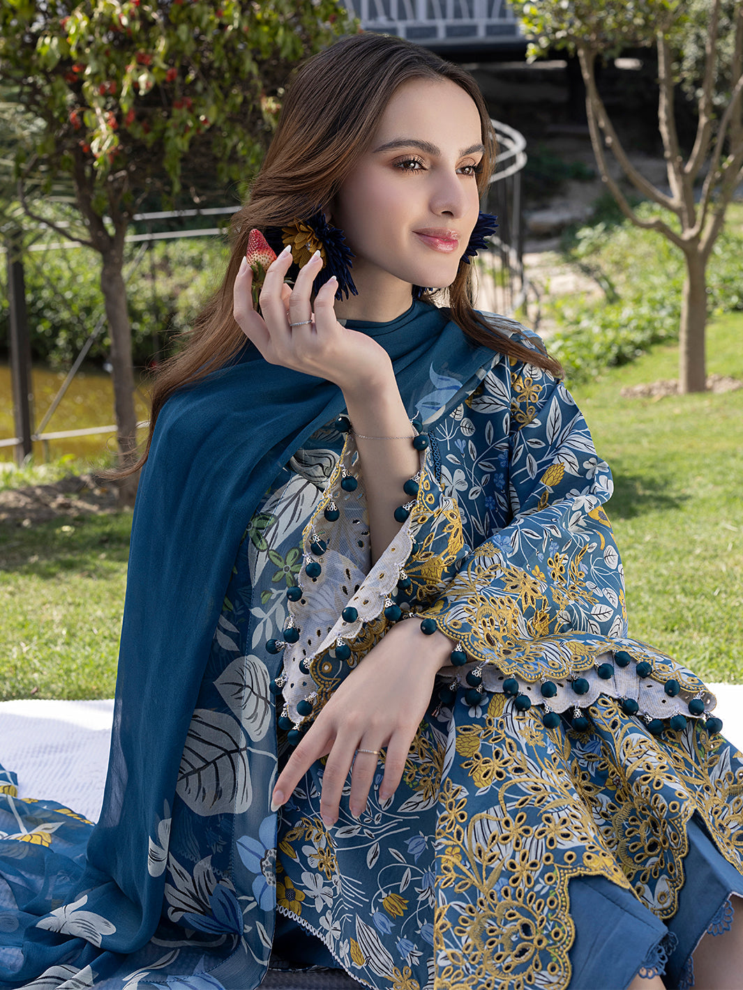 Rosy – Soft Pink Floral 3-Piece Unstitched Lawn Suit For Women