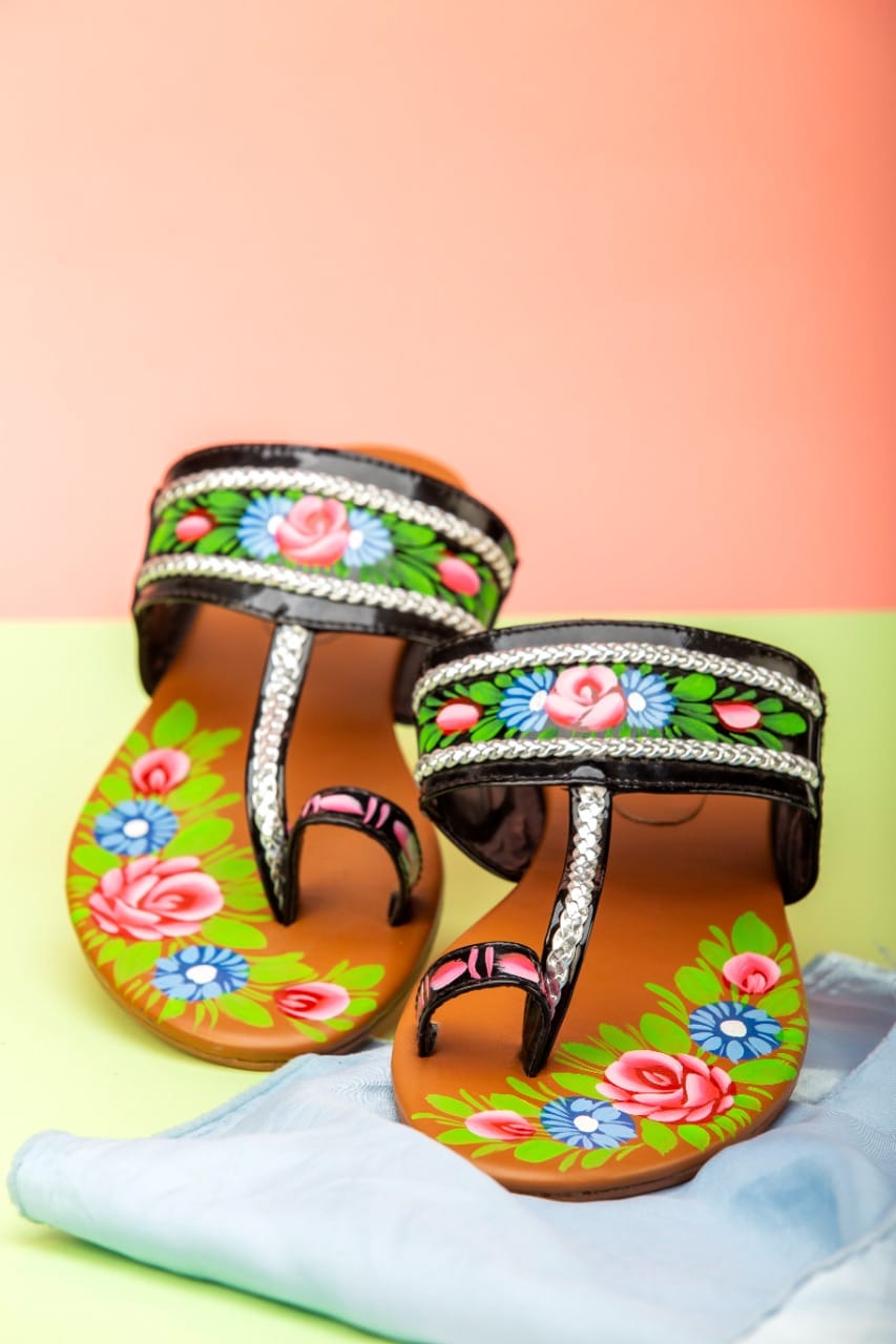 Black Hand-Painted Kolapuri – Bold & Timeless For Women