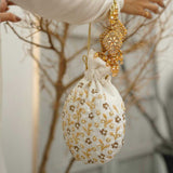 Booti Batwa – Minimalist Elegance For Bridal/Wedding