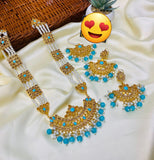 Kundan Mala Set: Sophisticated Jewelry in Ferozi, Golden, Black, Pearl, Green