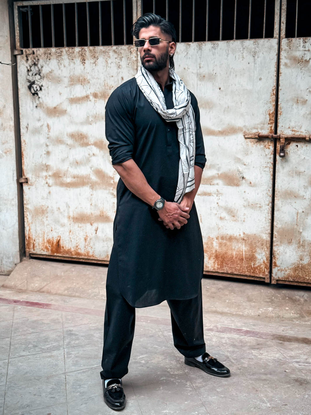 White Calligraphed Stole for Men with Letter-Writing Kit For Men