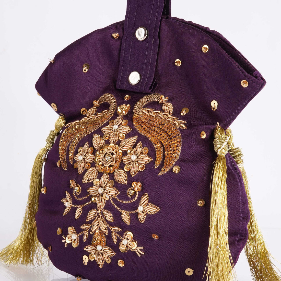 Matki Batwa – A Statement of Elegance For Bridal/Wedding