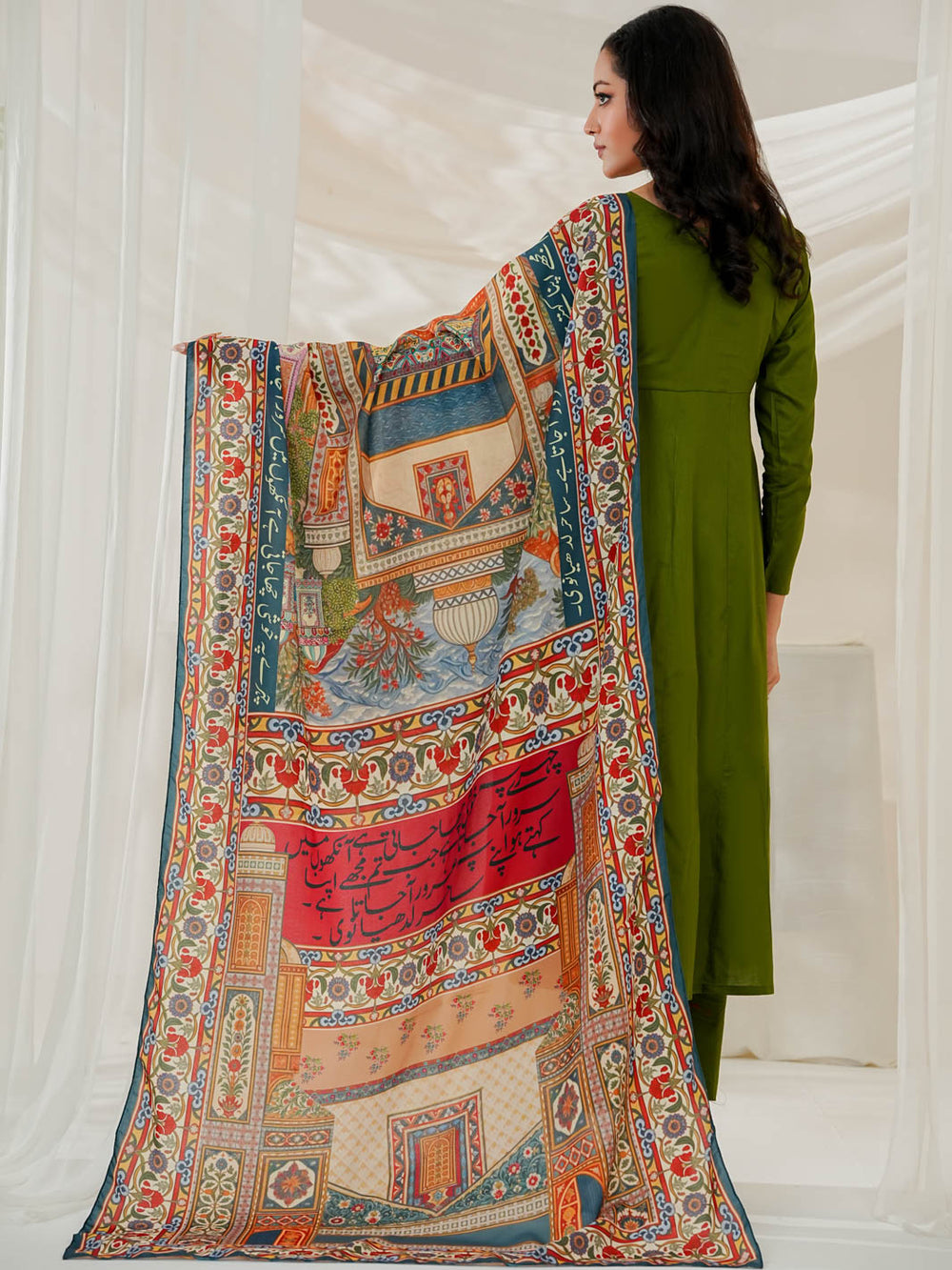 Calligraphed Odhni – Emotions You Can Wear For Women