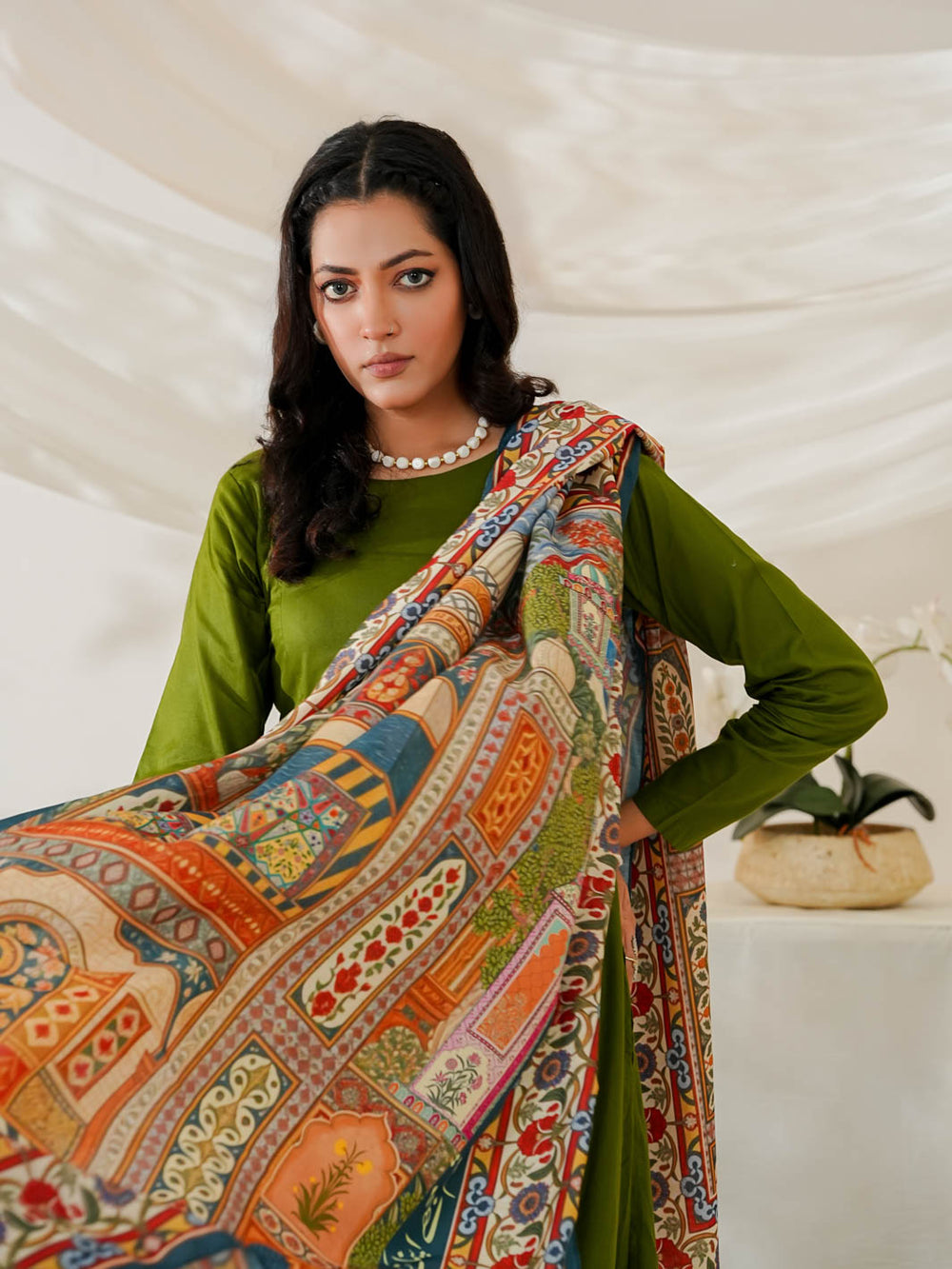 Calligraphed Odhni – Emotions You Can Wear For Women