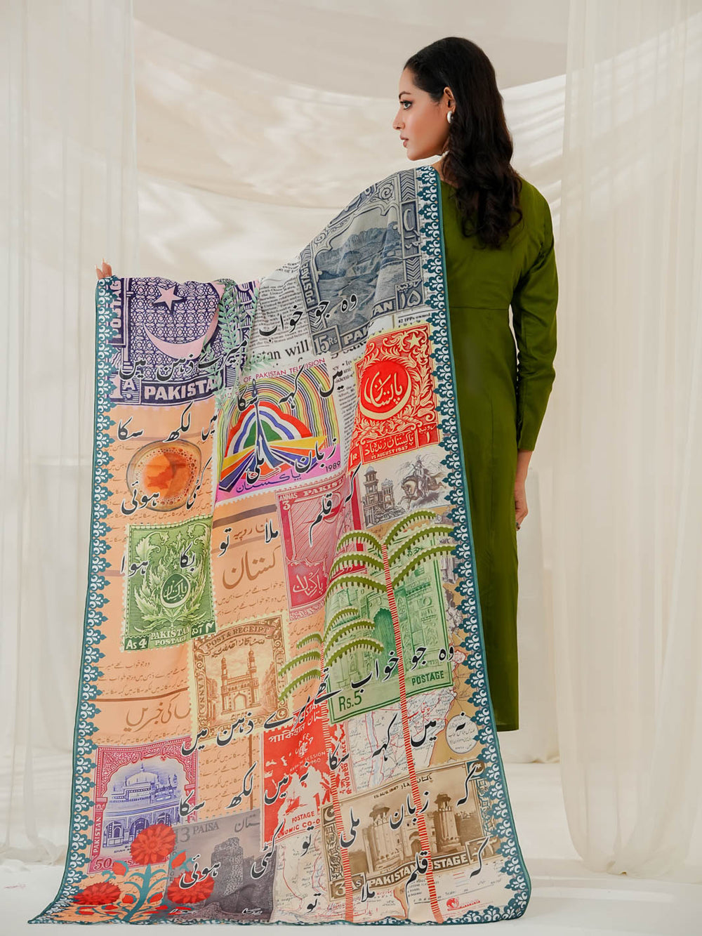 Calligraphed Odhni – Meaning You Can Wear For Women