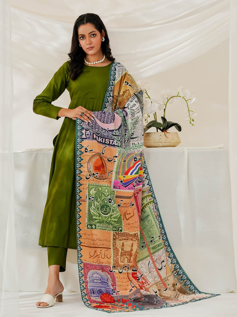 Calligraphed Odhni – Meaning You Can Wear For Women