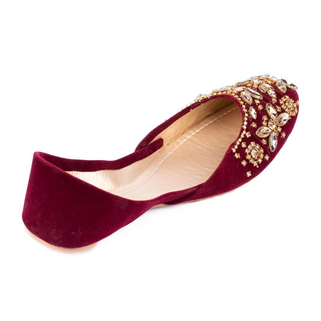 Kundan & Pearls Traditional Women Khussa