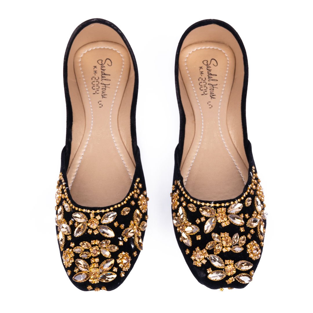 Kundan & Pearls Traditional Women Khussa