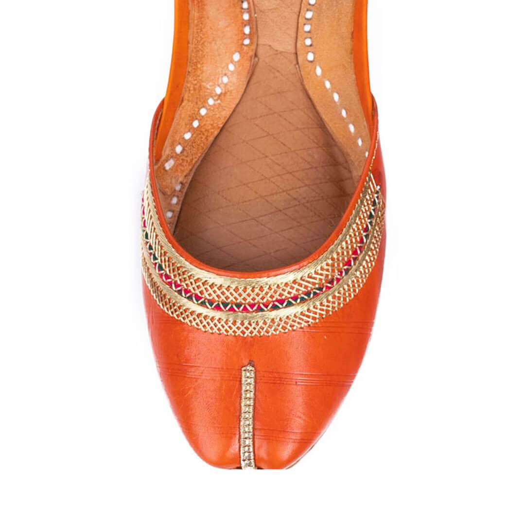 Solid Love Tilla Leather Women Khussa