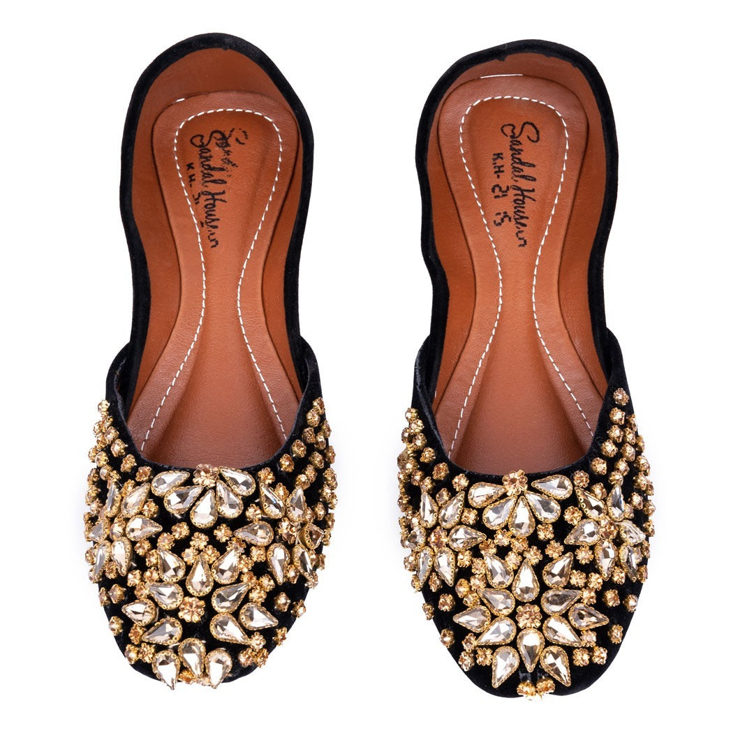 Pearl Embroidered Multani Women Khussa