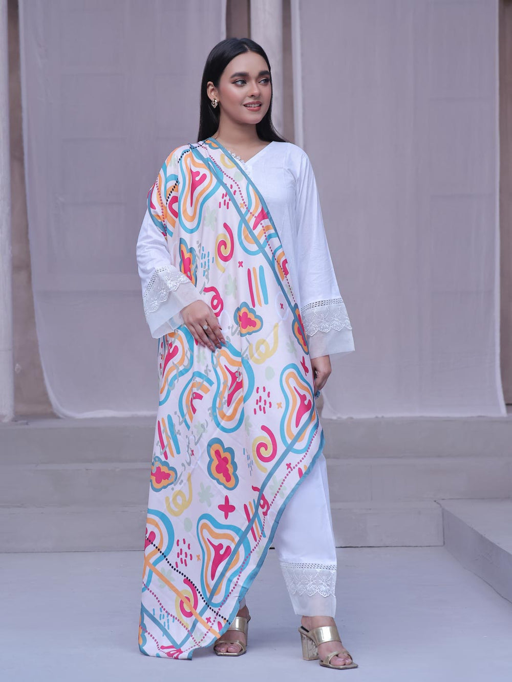 Khuwab Scarf – Elegant Shamoz Silk For Women