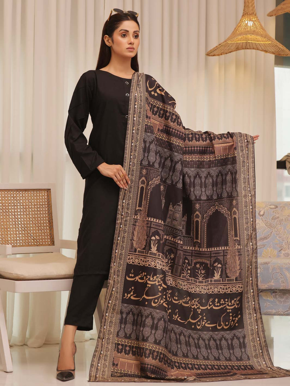 Calligraphed Odhni – Where Words Become Wear For Women