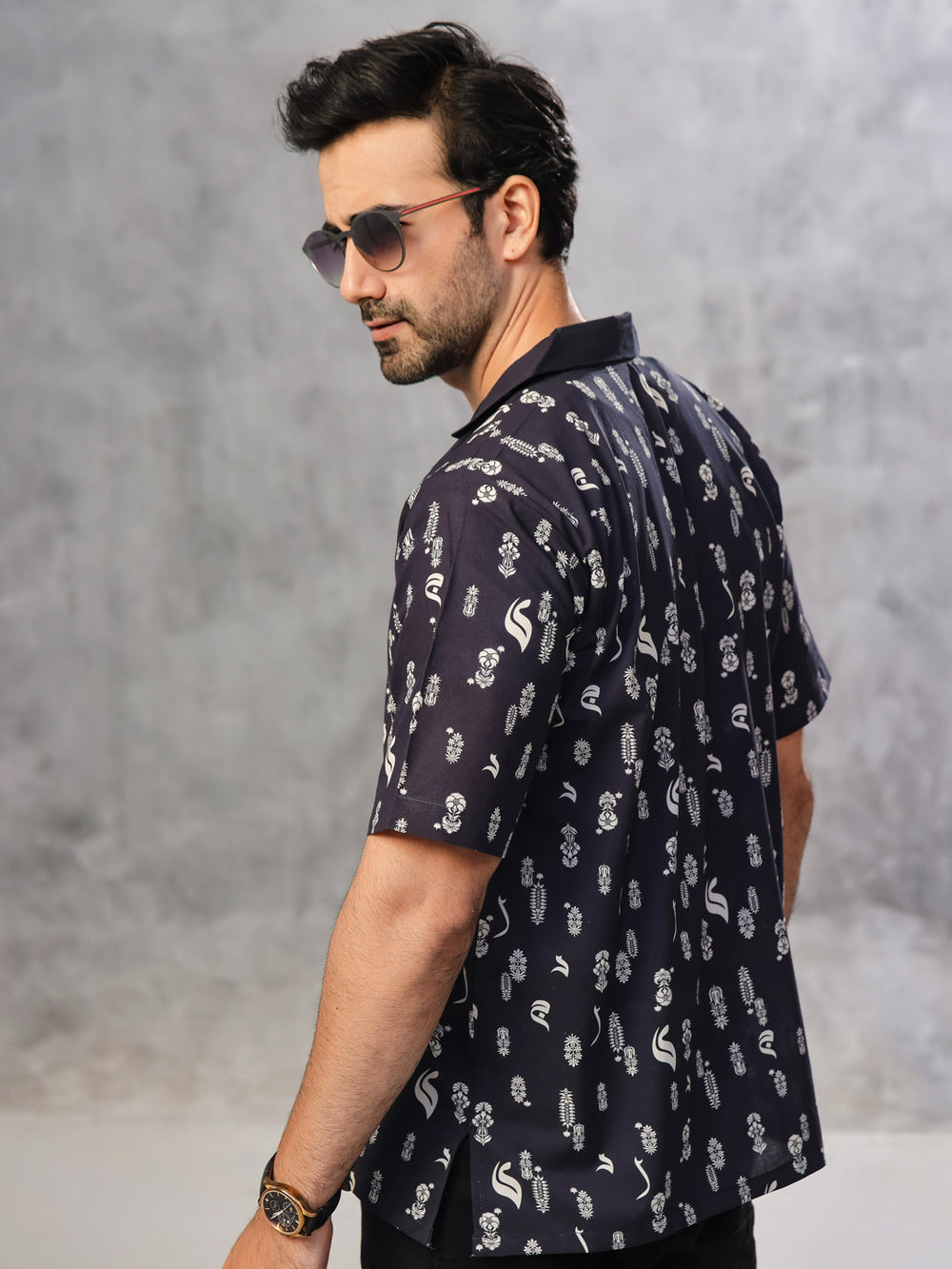 Unisex Classic Cotton Button-Down Shirt For Unisex