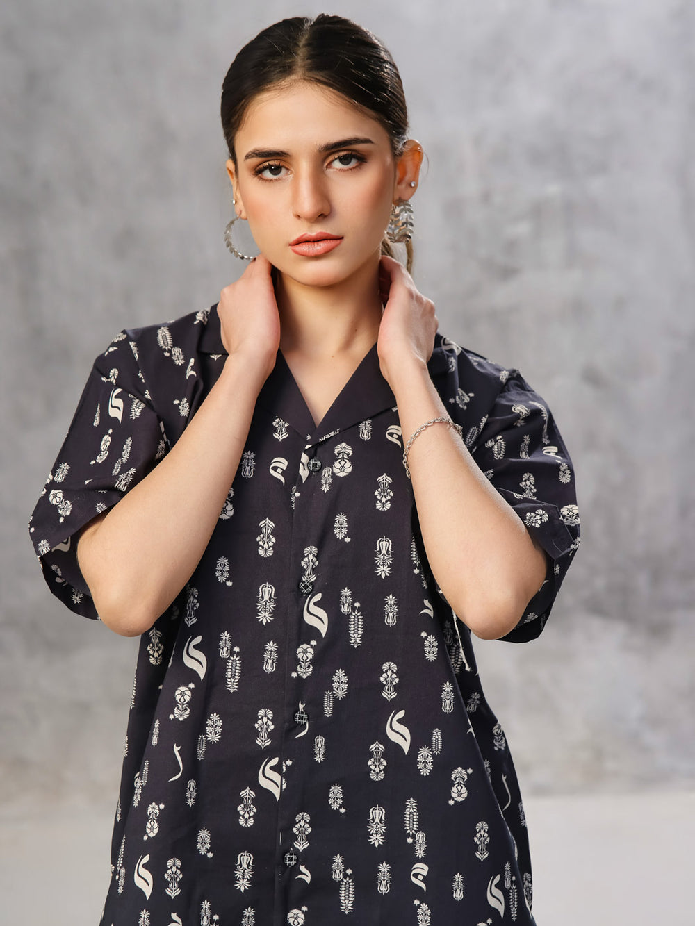 Unisex Classic Cotton Button-Down Shirt For Unisex