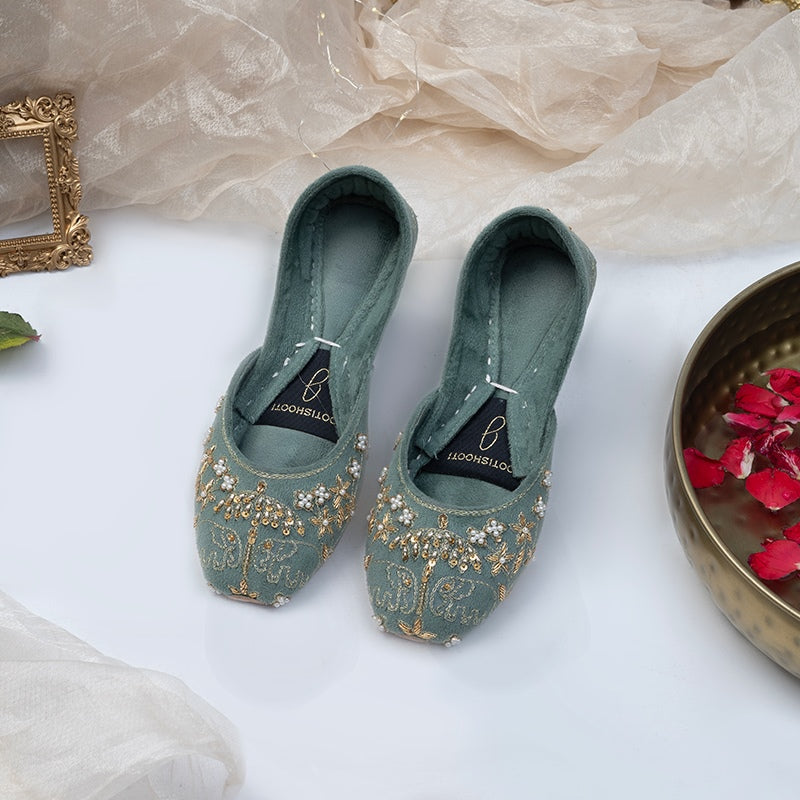 Shaadi Season Velvet Khussas – Handcrafted Elegance For Women