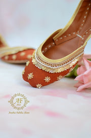 Chic Rust Khussa: Minimal Zardozi Elegance For Women