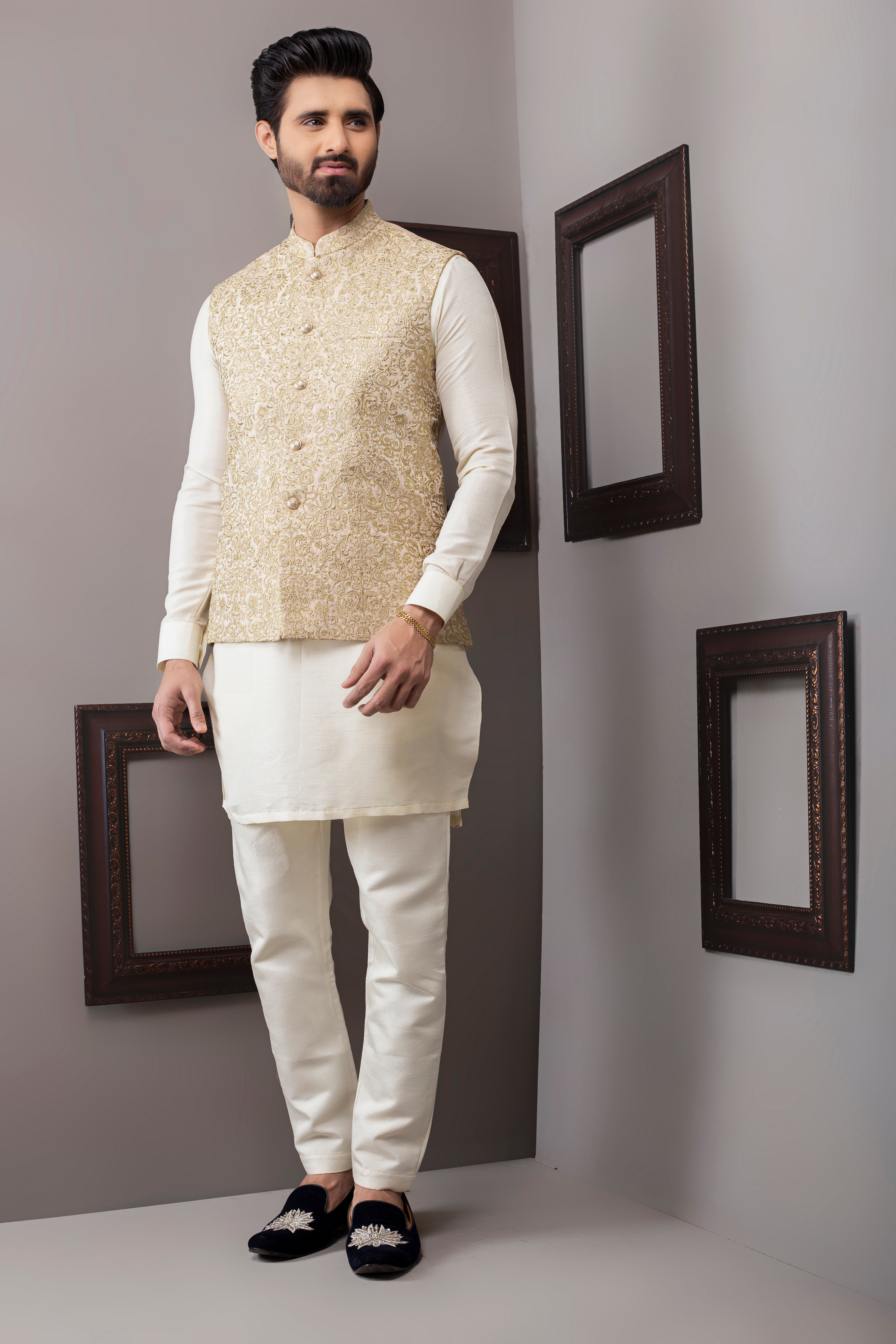 Golden Embroidered Waist Coat For Men – ColourCloset