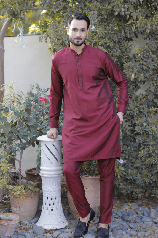 Maroon Color Cotton-Silk With Velvet Finish Kurta Pajama For Men