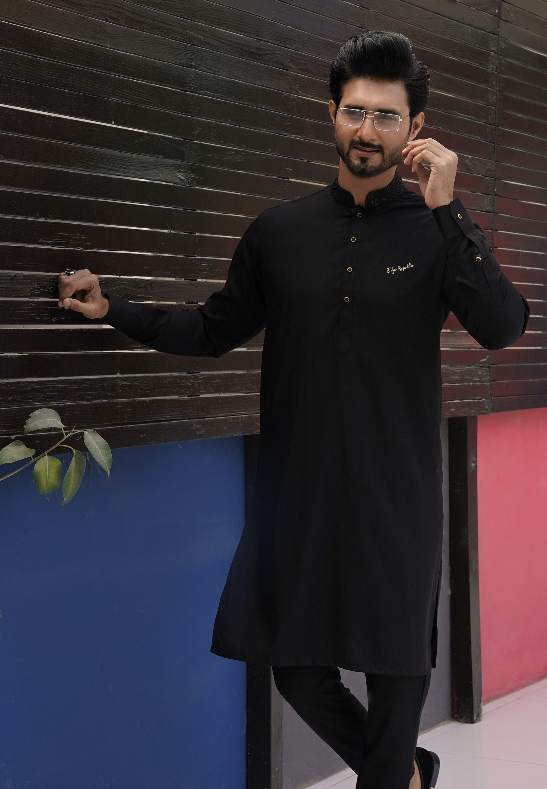 Black Color Embroidered Collar Kurta & Trousers For Men