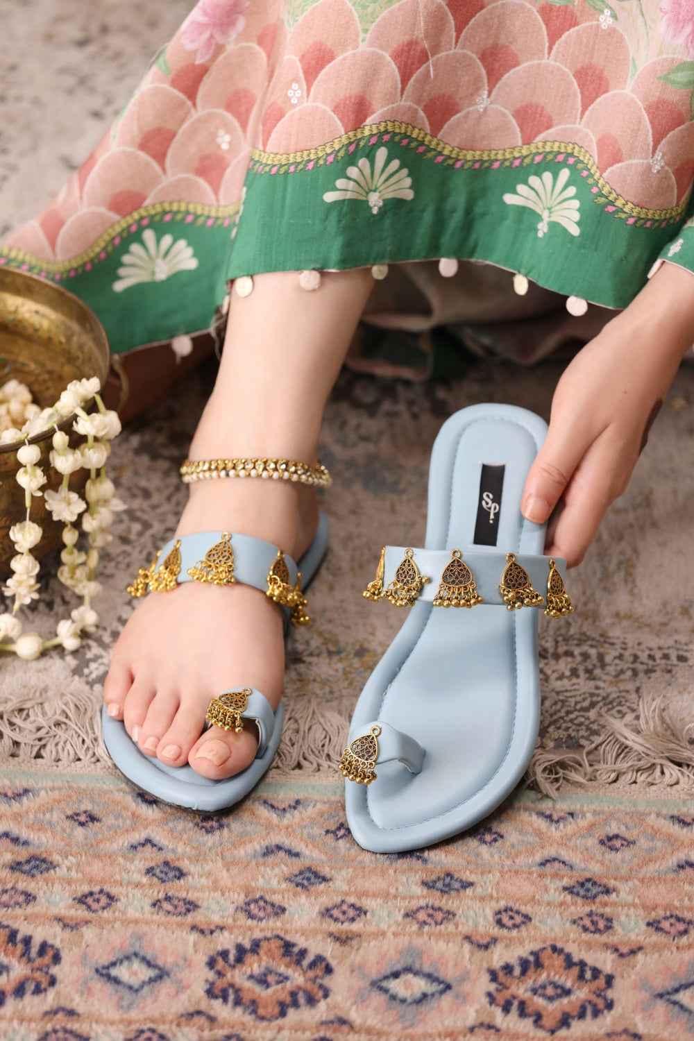 Nauratan Luxury Handcrafted Festive Kolhapuri For Women