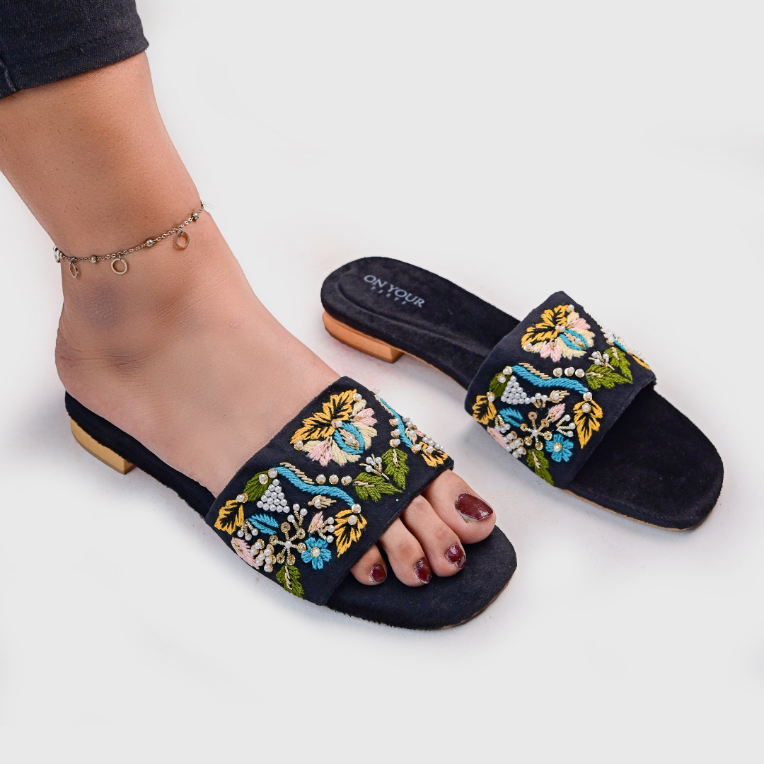 Exclusive Handcrafted Black Footwear For Women