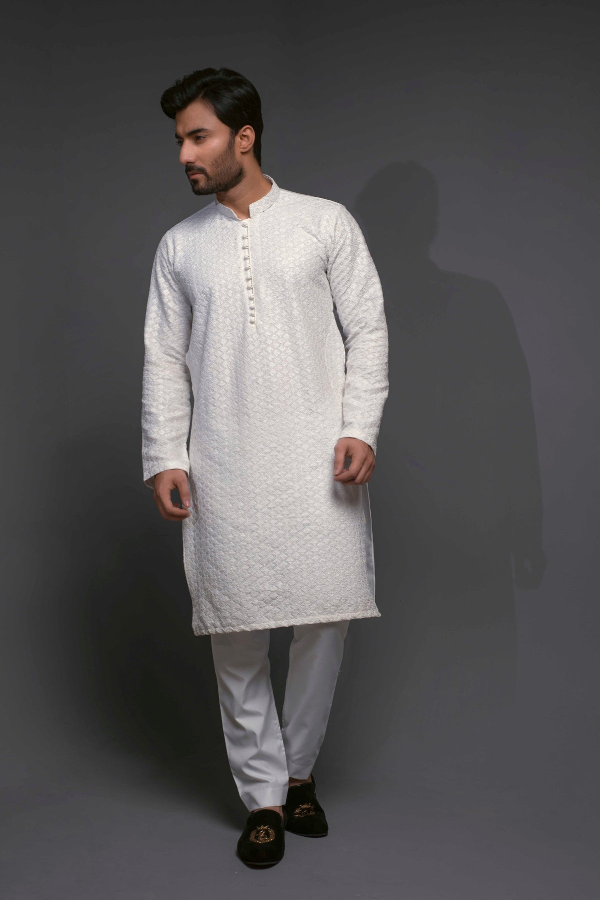 White Color Chicken Kari Diagonal Embroidered Kurta Pajama For Men