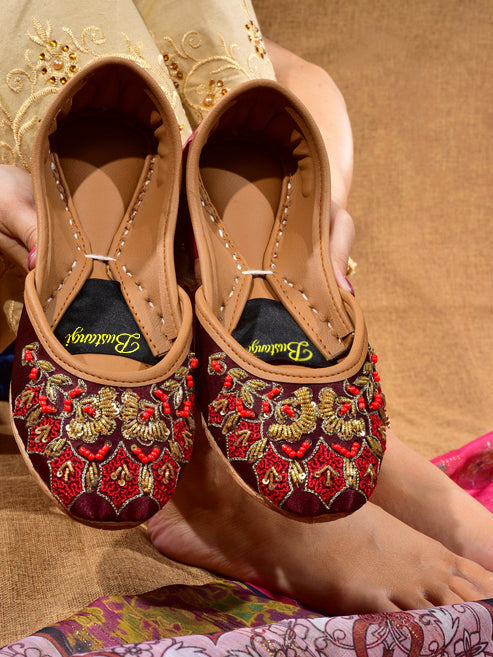 Royal Heritage Luxe Embroidered Khussa For Women