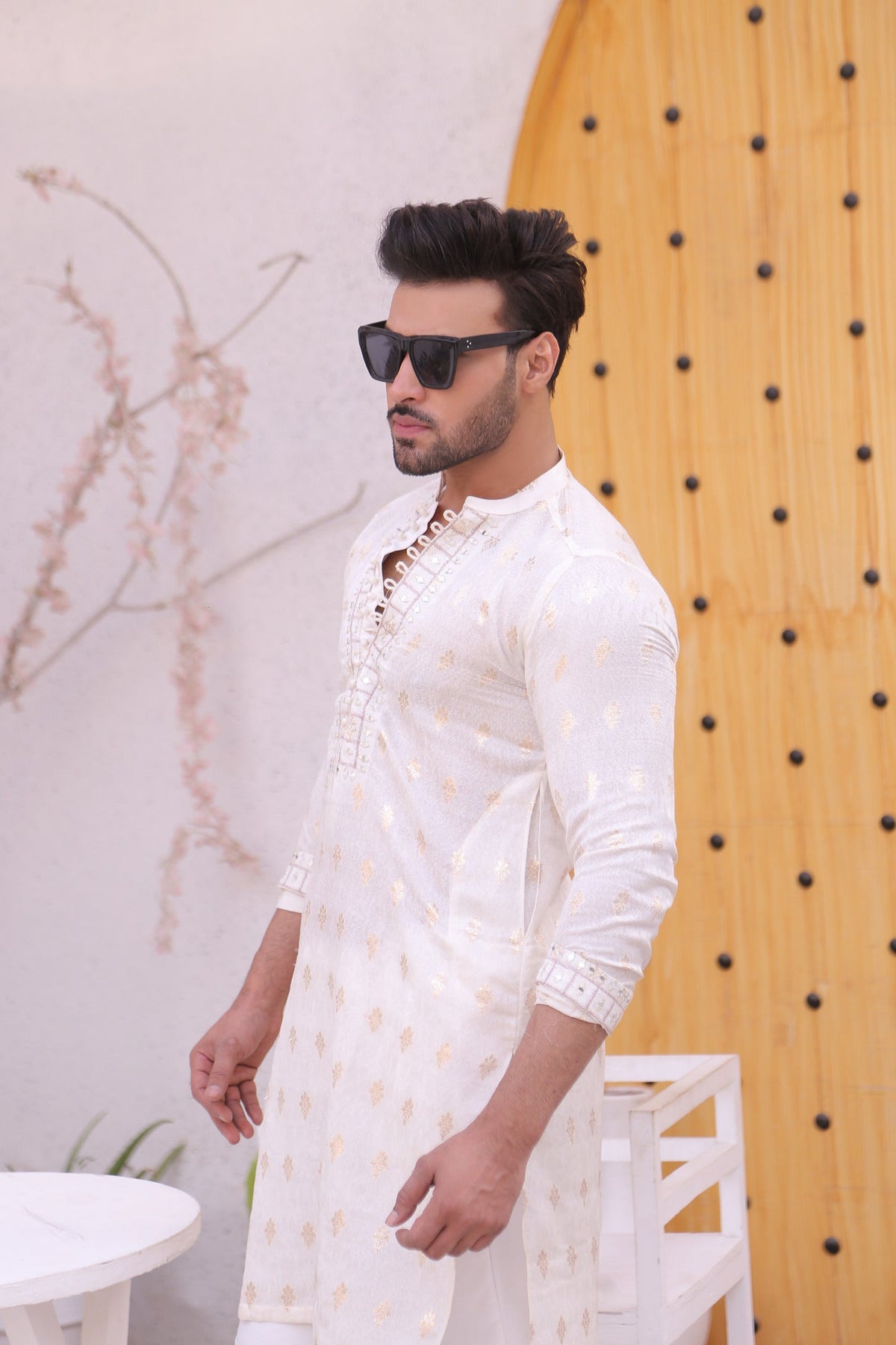 White Color Mirror Work Embroidery Kurta Pajama For Men