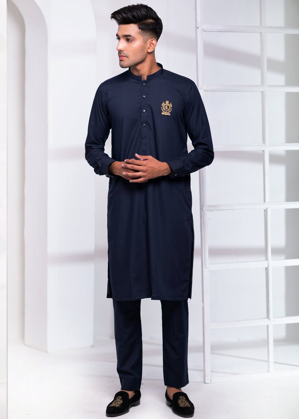 Black Color Signature Embroidered Kurta Pajama For Men
