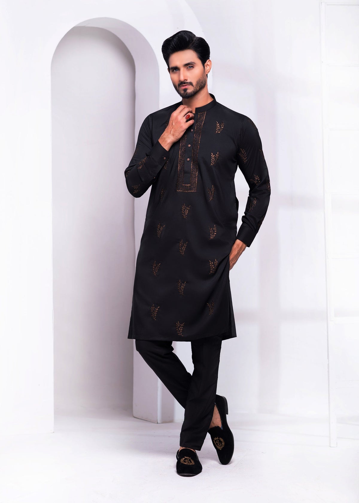 Black Color Zari Embroidered Wash & Wear Kurta Pajama For Men