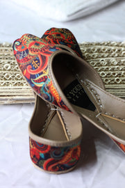 Floral Charm – Printed Khussa for Everyday Style For Women