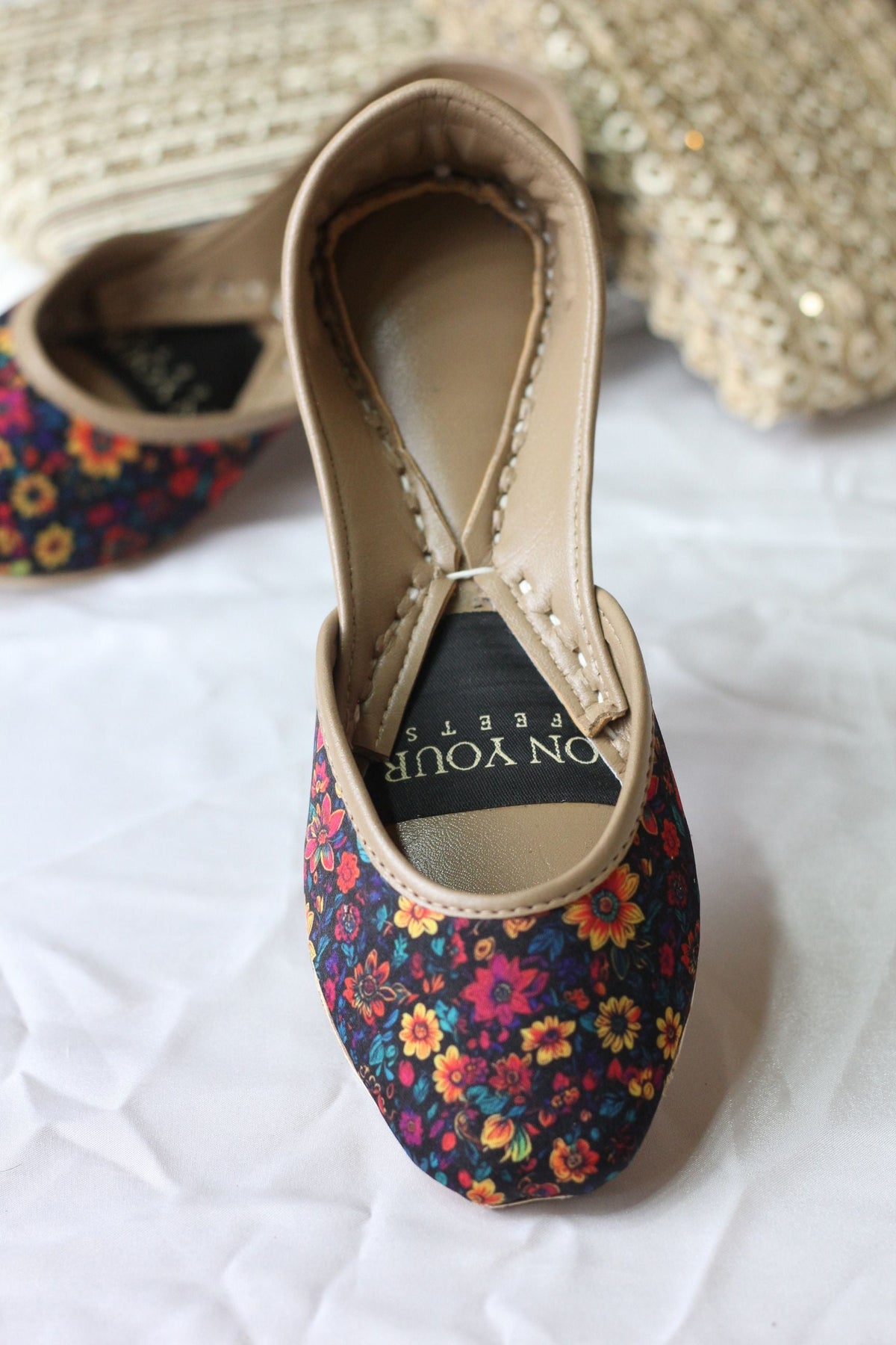 Wildflower Waltz – Floral Printed Khussa For Women