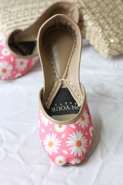 Jasmine Whisper – Floral Printed Khussa For Women