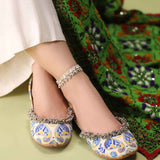 Sunlit Paisley Khussa – Velvet Elegance with Beaded Charm For Women