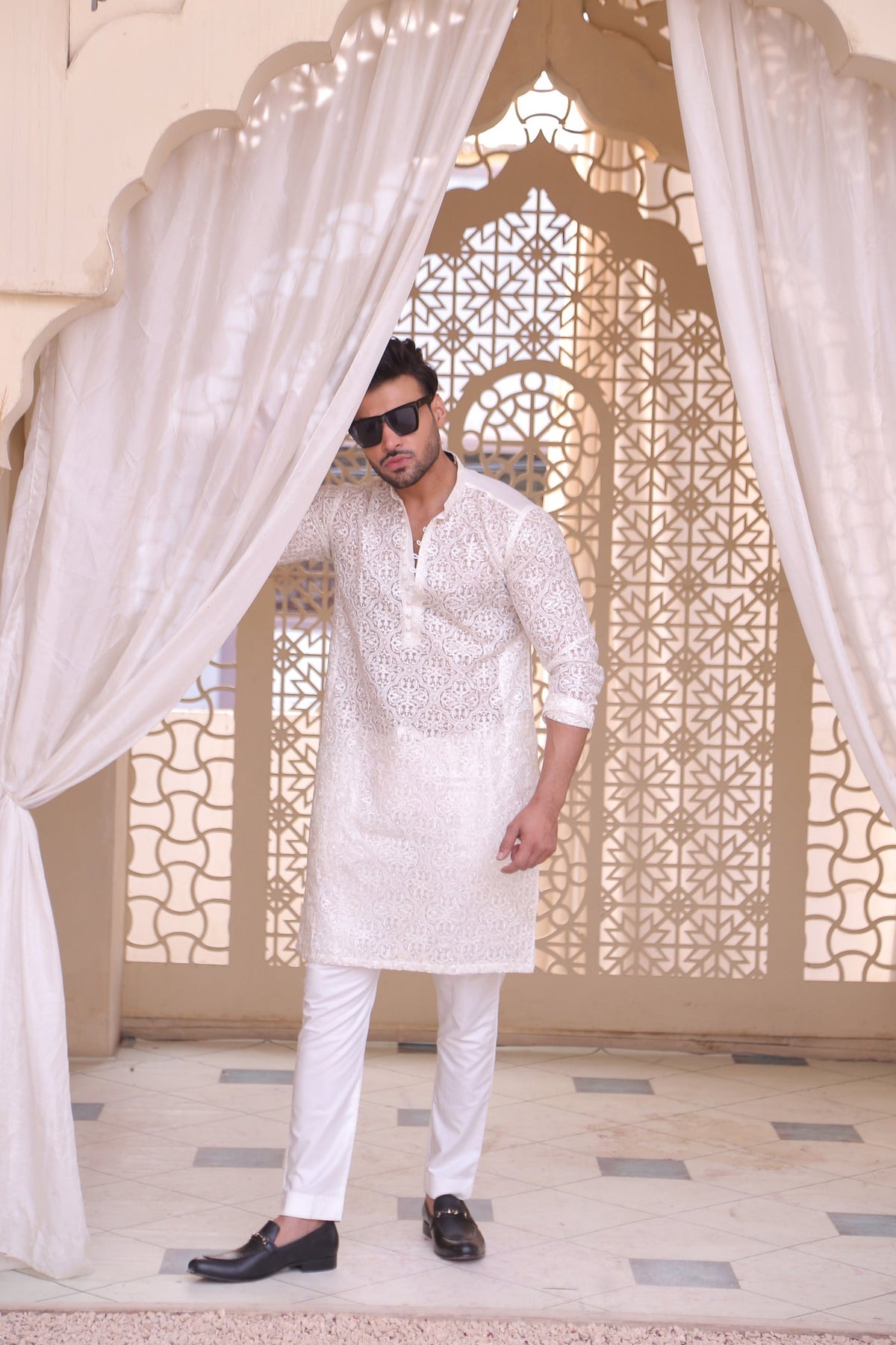 White Color Chicken Kari Embroidery Work Kurta Pajama For Men