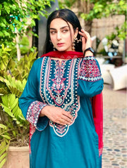 Luxury Embroidered Lawn 3-Piece Suit with Double-Shaded Chiffon Dupatta For Women