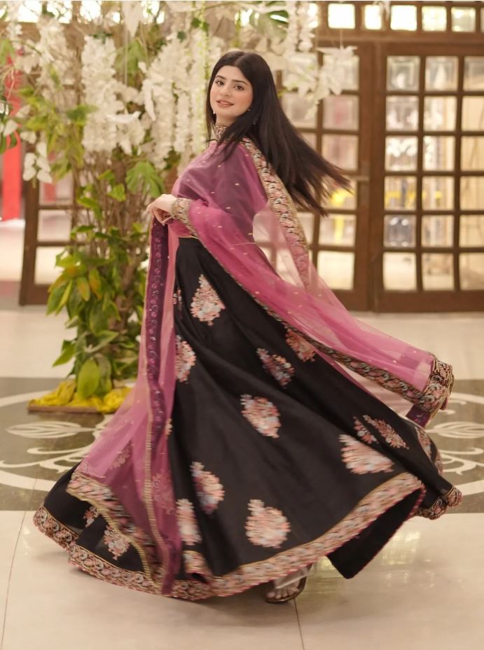 Elegant Block Printed Raw Silk Lehenga Choli with Dupatta For Women