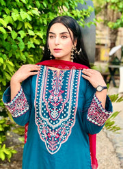 Luxury Embroidered Lawn 3-Piece Suit with Double-Shaded Chiffon Dupatta For Women