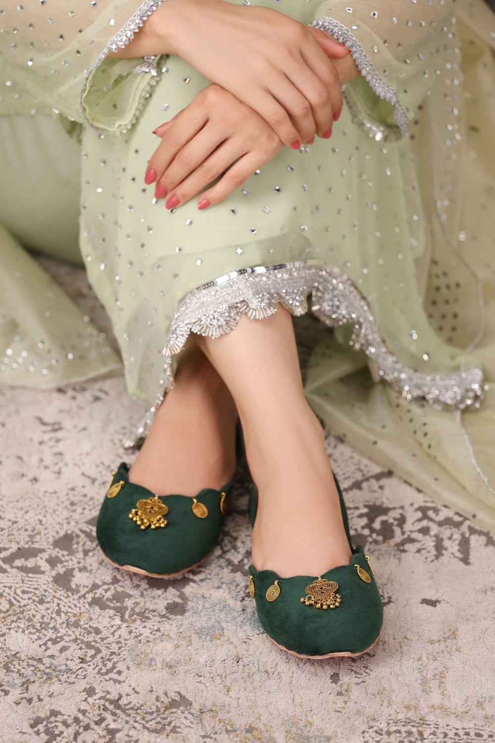 Mehvar Embellished Velvet Khussa For Women