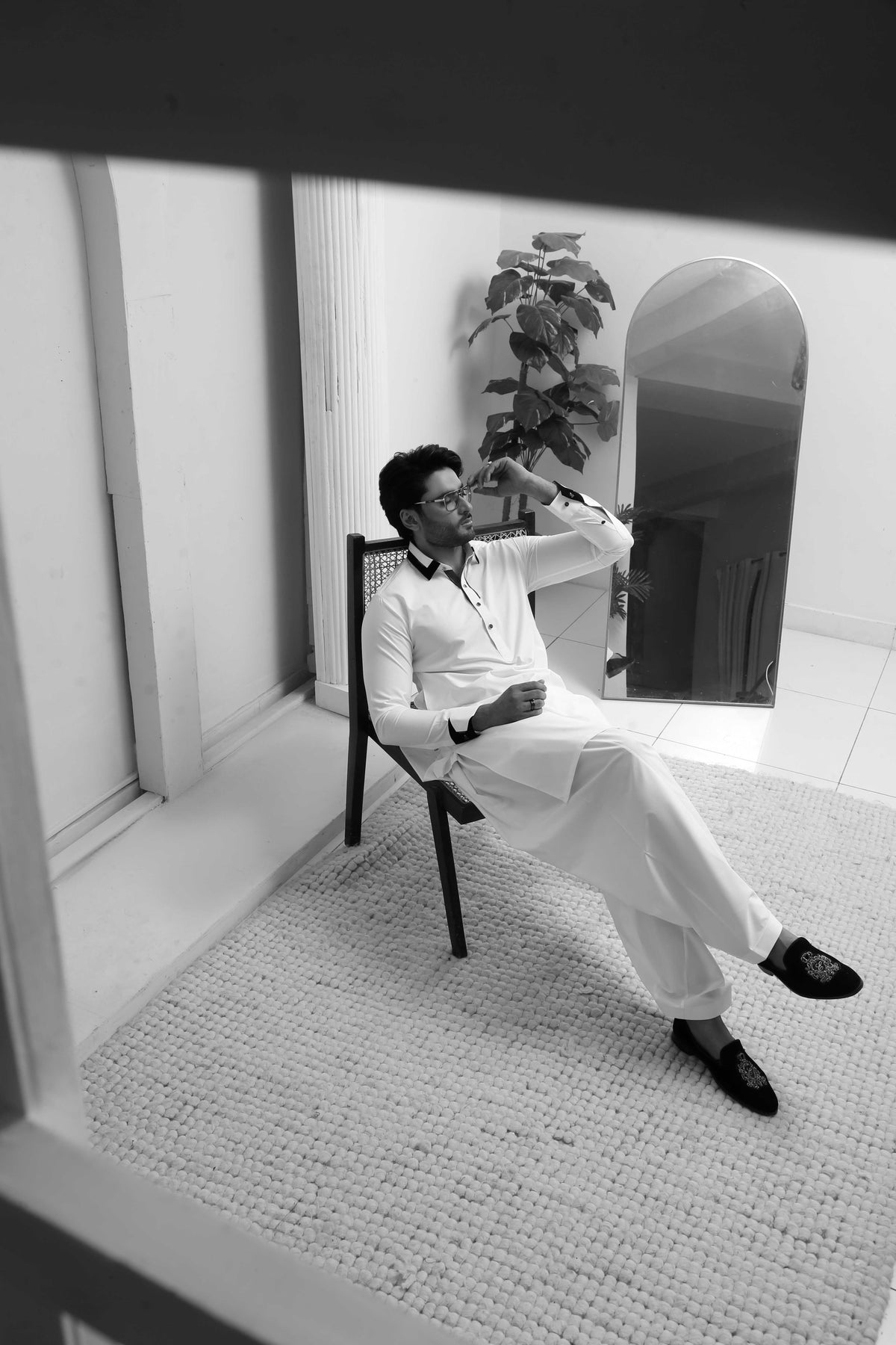 Shining White Executive Shalwar Kameez – Elegant & Refined For Men