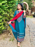 Luxury Embroidered Lawn 3-Piece Suit with Double-Shaded Chiffon Dupatta For Women