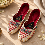 Aari Classic White Khussa For Women